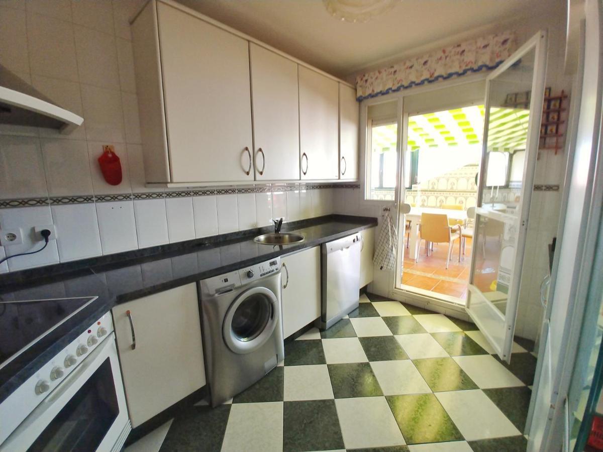 דירות אסטפונה Penthouse With Stunning Views מראה חיצוני תמונה